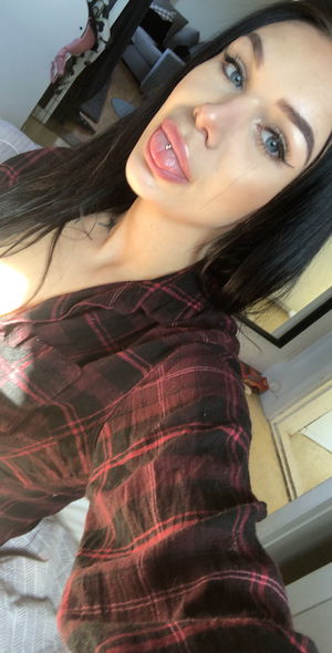 emilysunde67's Profile Photo