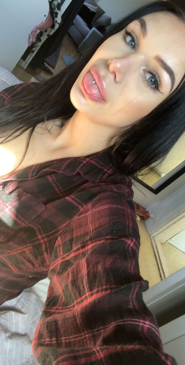 emilysunde67, 27 years old from United States