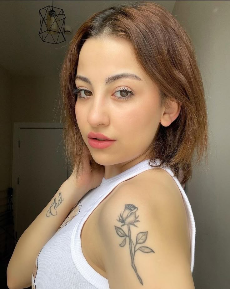 sexyskylar1's Cover Photo