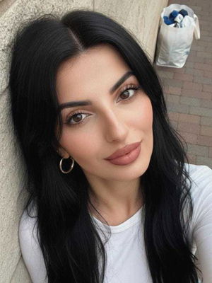 qejegyde's Profile Photo