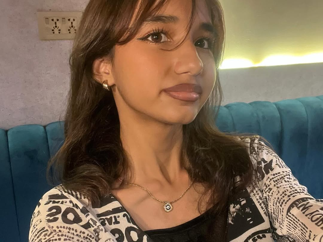 pink_calculator9's Cover Photo