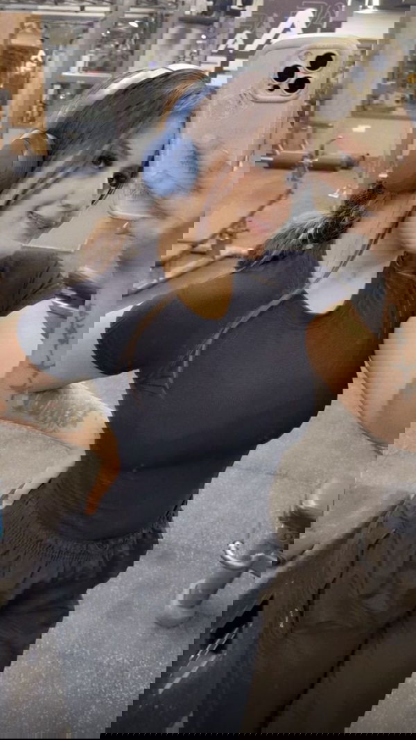 tamob77688, 22 years old from United Kingdom