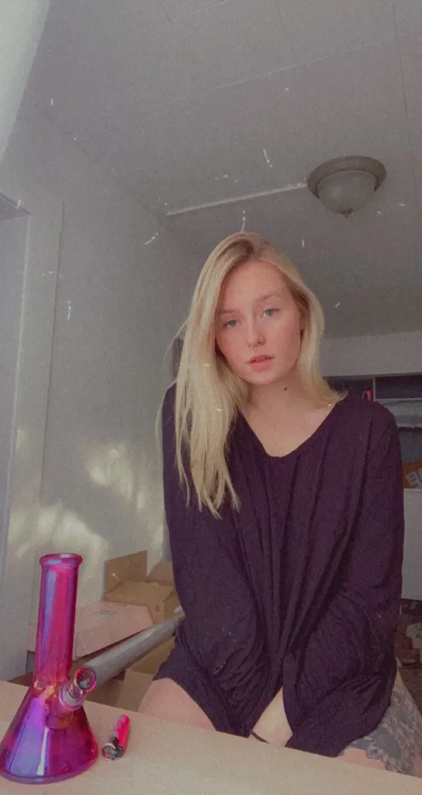 lovewaf736, 21 years old from United States