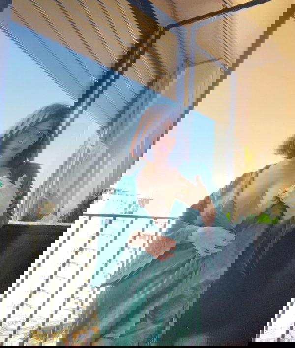 elma838, 19 years old from Canada