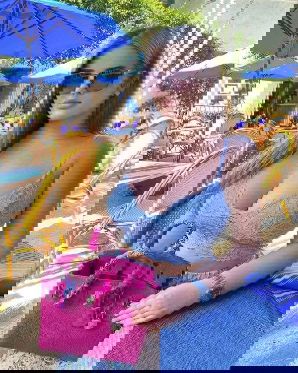 yogetop, 25 years old from United States