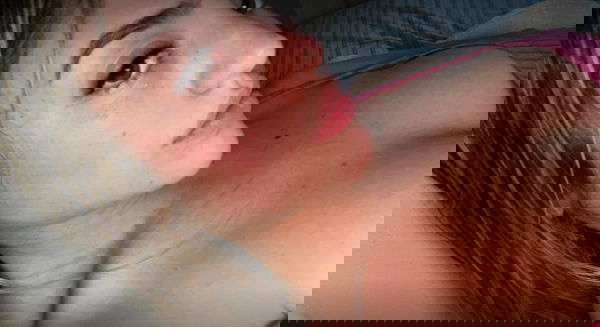 jecavi7460, 19 years old from United Kingdom