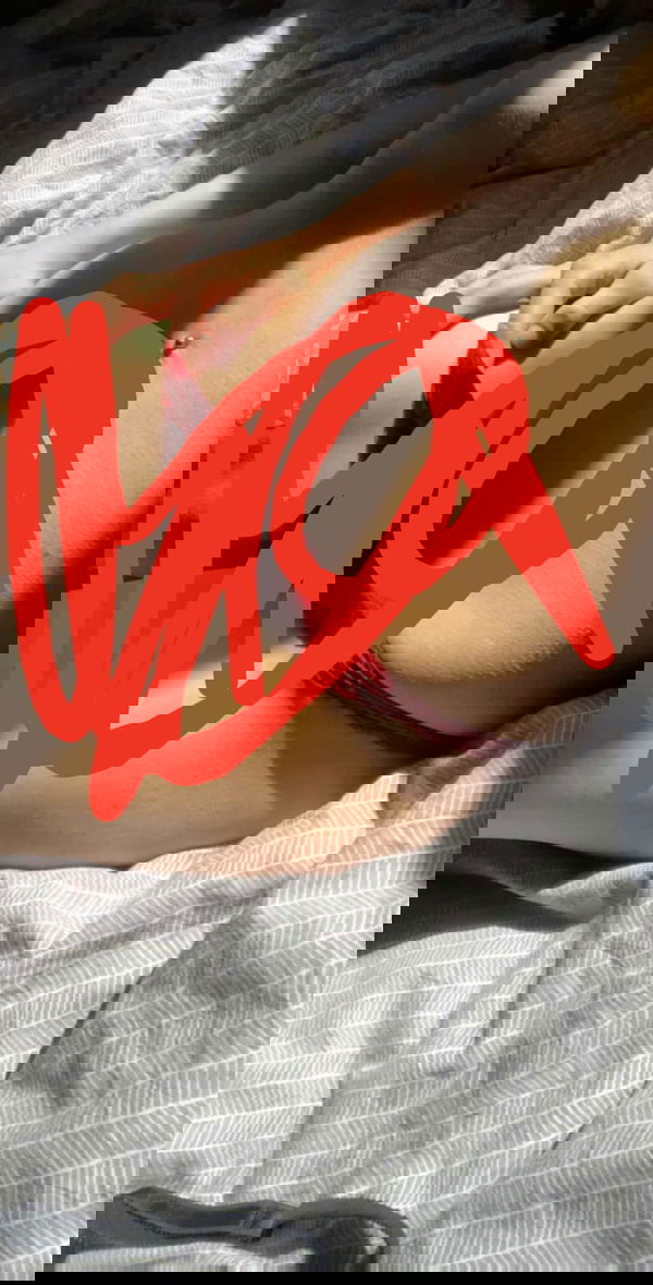 lovemeplz938, 19 years old from United Kingdom