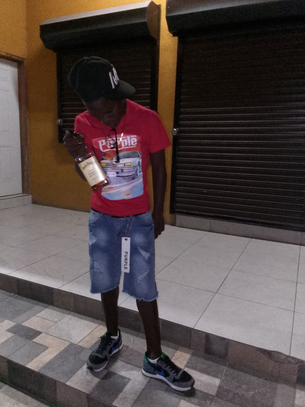 jjker, 25 years old from Jamaica