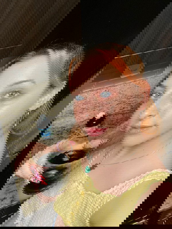 Caitlinambrose012, 19 years old from United States