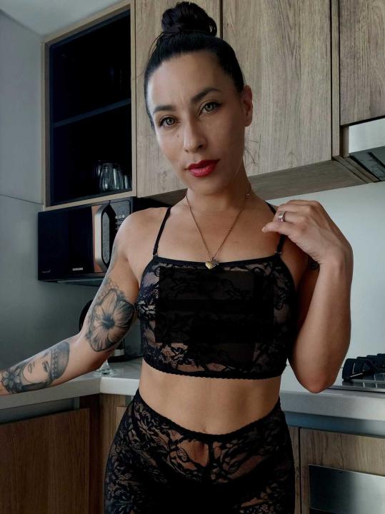 woregevo, 24 years old from Australia