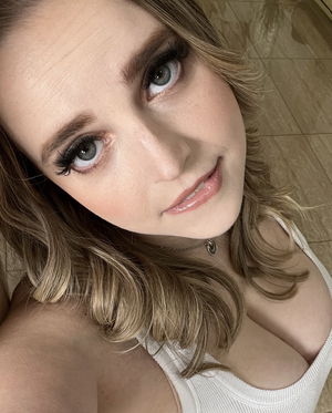 fekava9357's Profile Photo