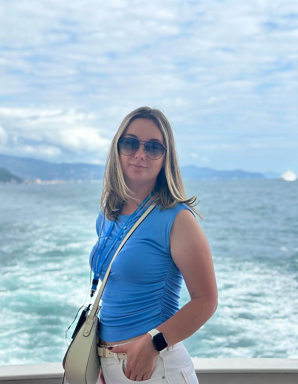 6s7w37ys0f, 24 years old from France