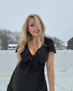 dales77335, 25 years old from Canada