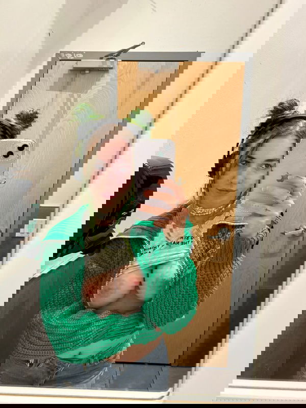 hnvoxd, 19 years old from United States