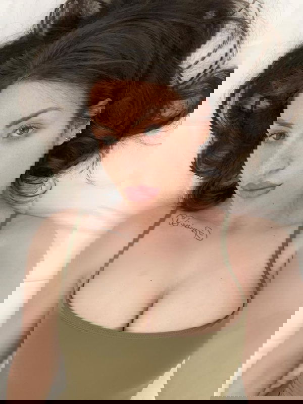 hayweink, 21 years old from United States