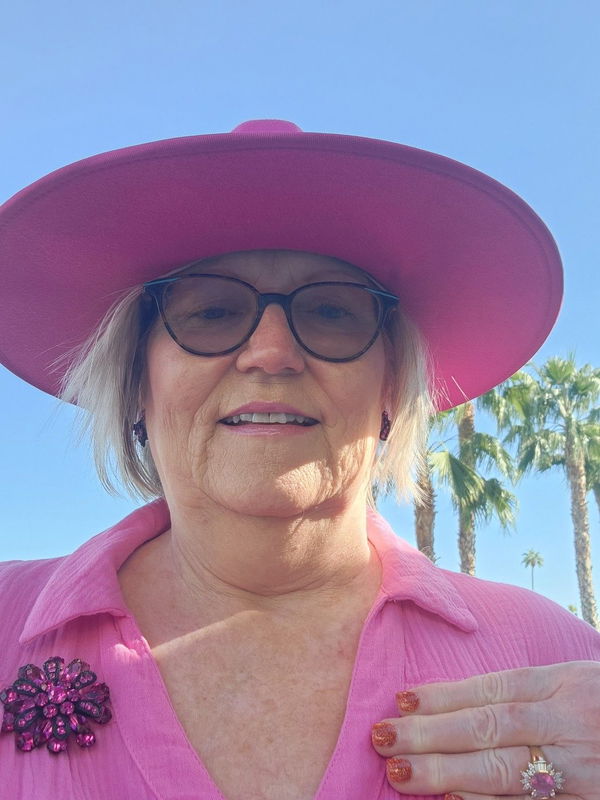 Anniegrey, 50 years old from United States