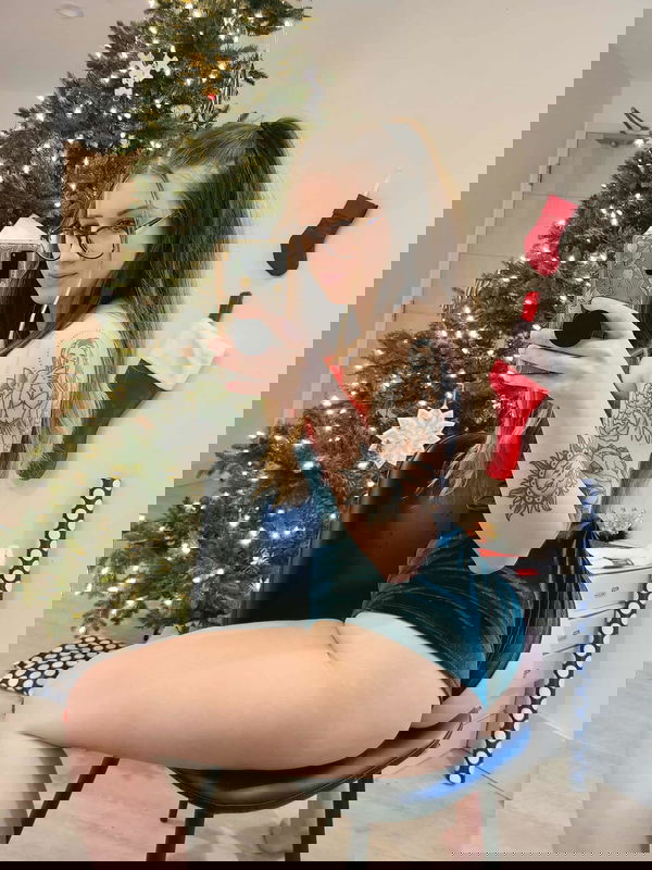 vhszdedf, 25 years old from Germany