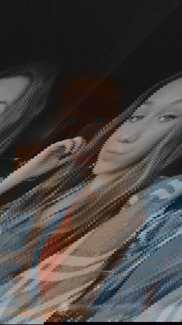 Coraline20, 20 years old from United States