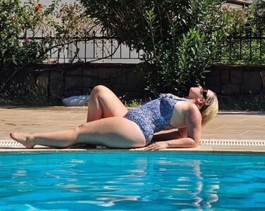 nicanoh858's Cover Photo