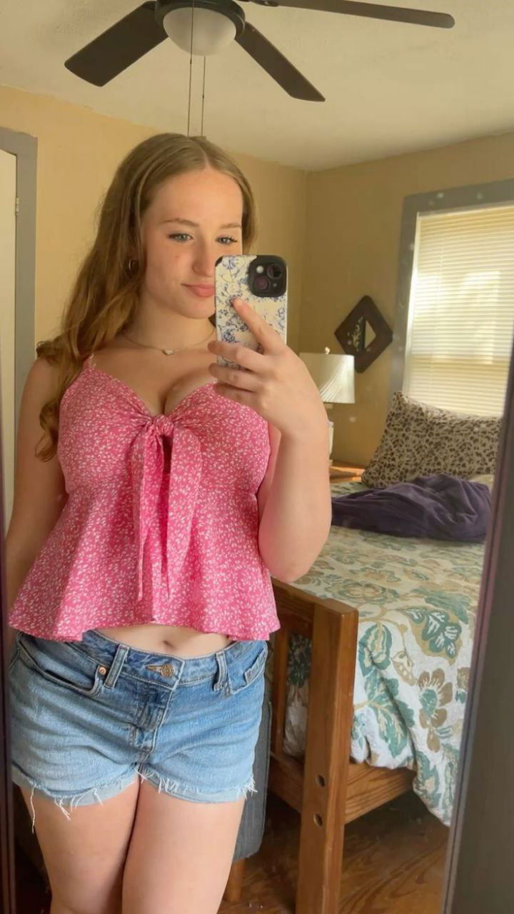 Amy2365, 23 years old from Germany