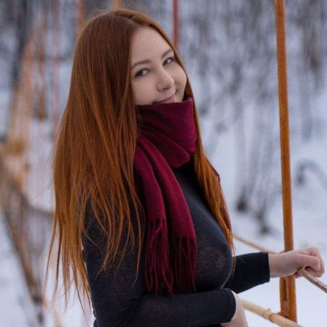 Melina_24's Cover Photo