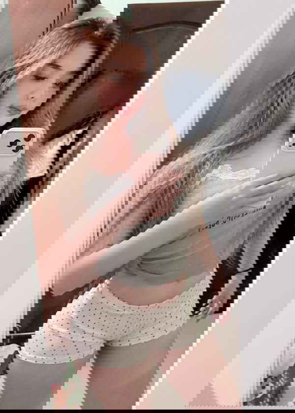 yopiso9248, 23 years old from Canada