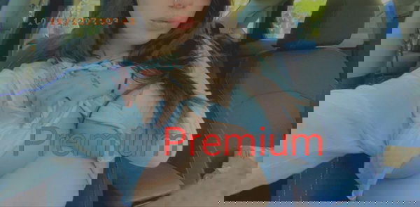 IsabellaSIFT, 22 years old from United Kingdom