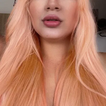 lowufono, 25 years old from United States