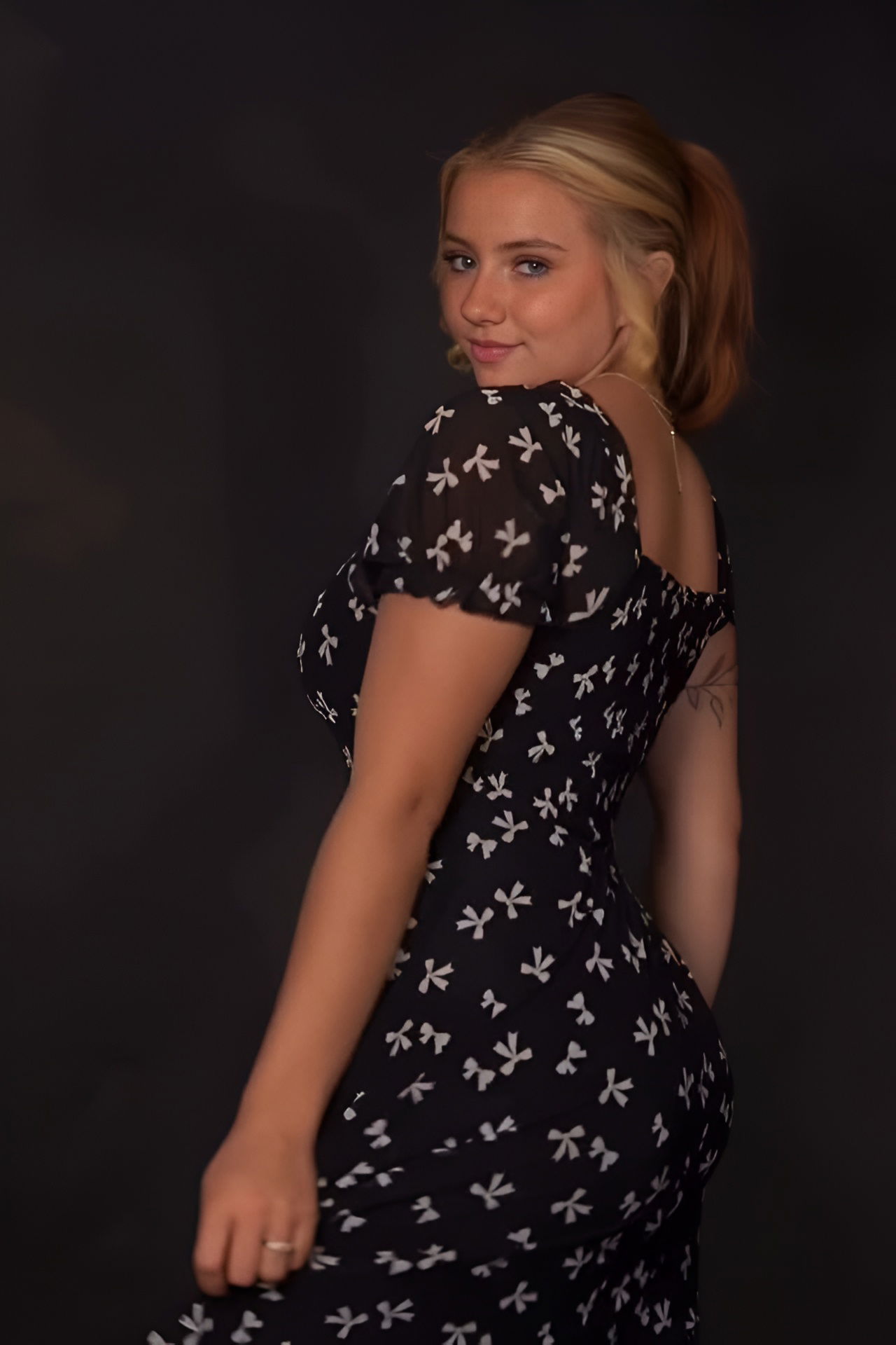 cacedey328, 22 years old from Italy