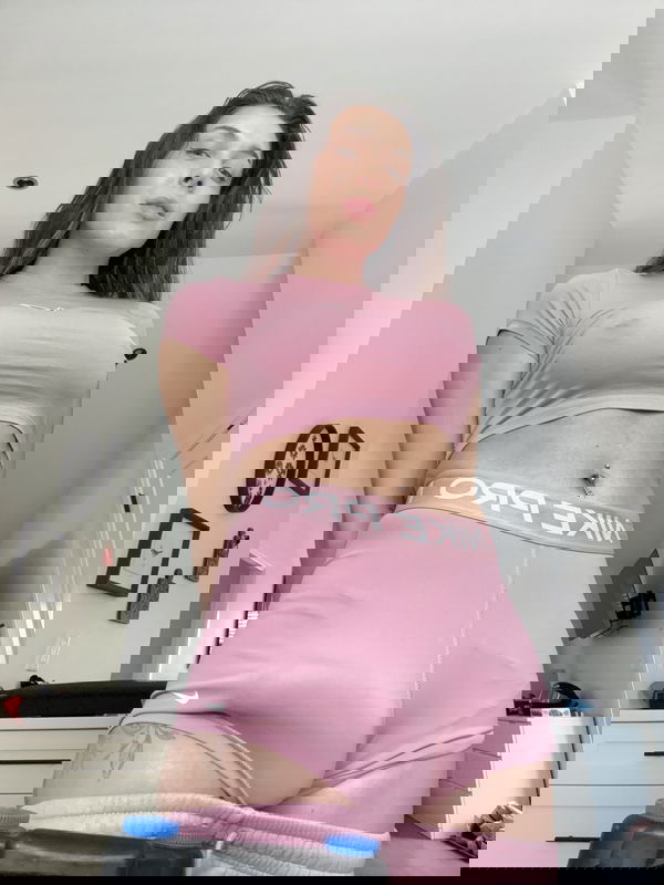 Brandi92636, 27 years old from United States