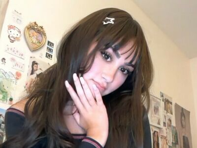 vefakiv422, 23 years old from Canada