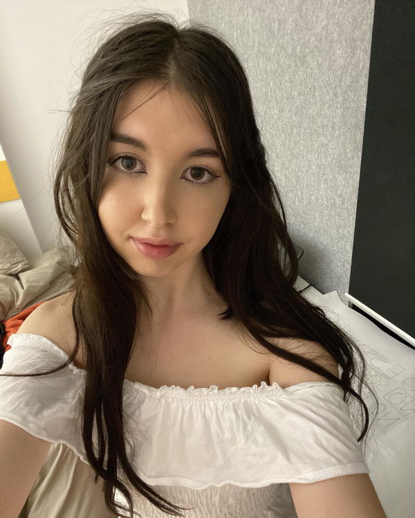 hefeci8191, 21 years old from United Kingdom