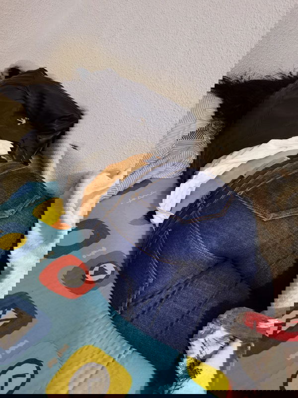 x8yvtl50og, 22 years old from United States