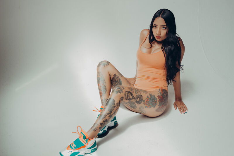 wekejule's Cover Photo