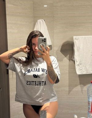 likexe1323, 22 years old from United Kingdom