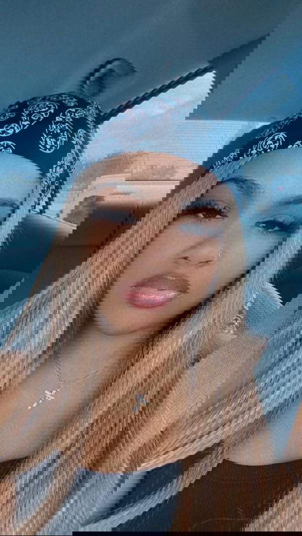 motamed232, 18 years old from United States