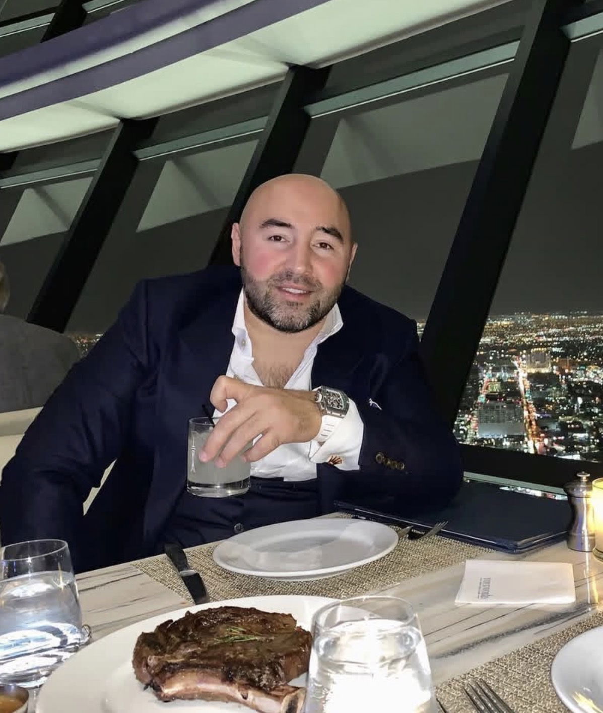 Loyalone's Cover Photo