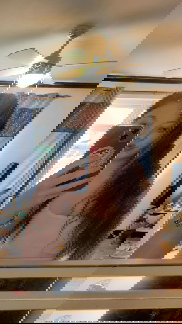 hagecih883, 25 years old from United Kingdom