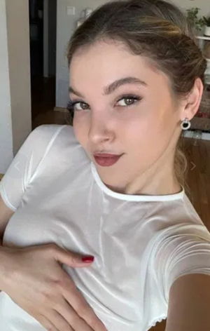 yikecen's Profile Photo