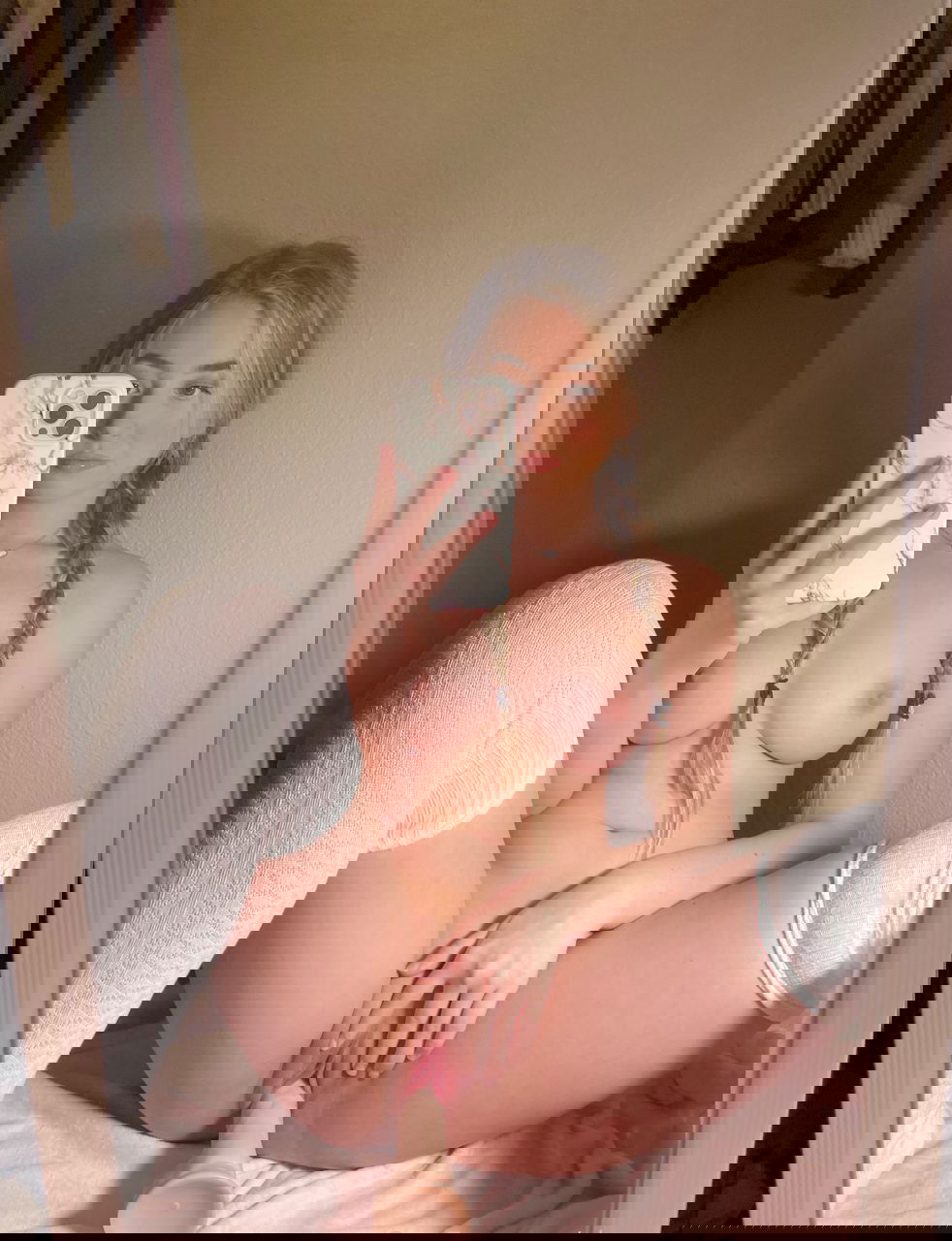 nobobil880's Cover Photo