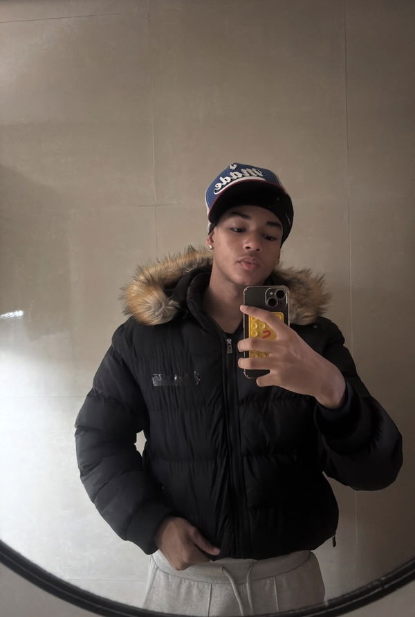 oslangg04, 24 years old from Canada