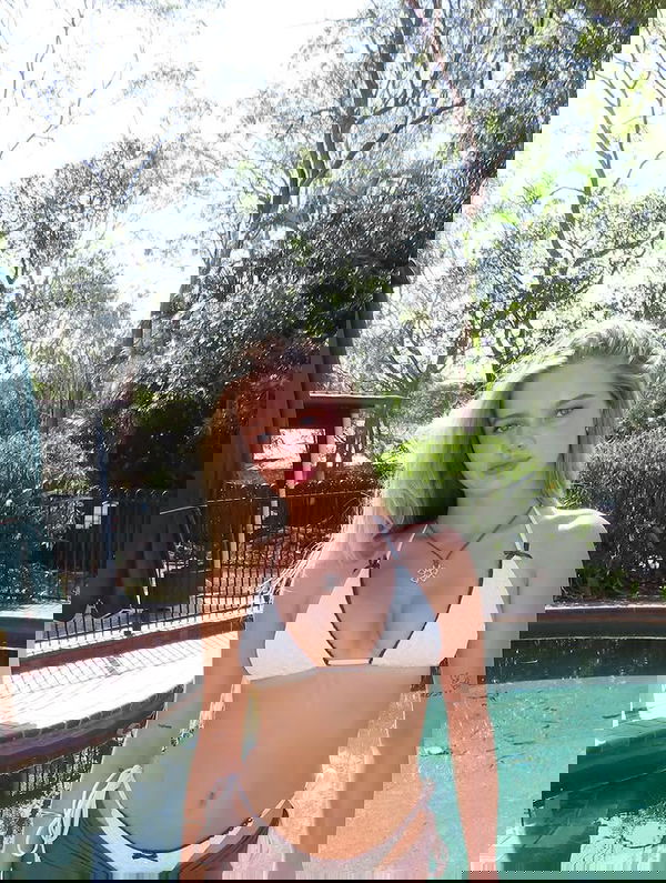 xaxibo4141, 19 years old from United Kingdom