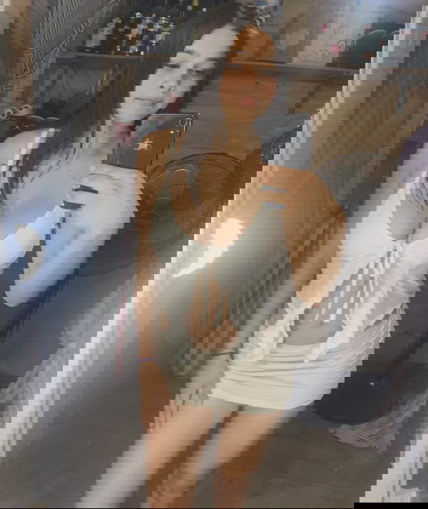 hilite9014, 21 years old from United Kingdom