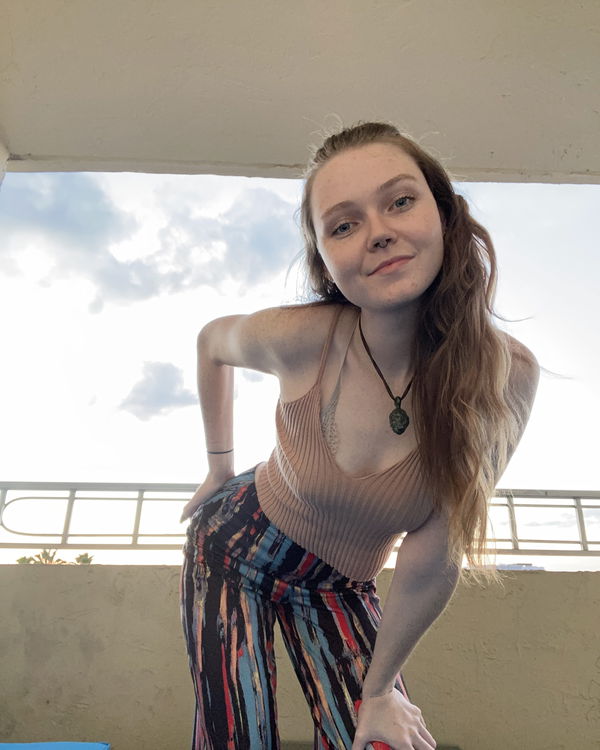 bipegiw433, 22 years old from United States