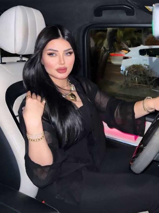 homegahi, 25 years old from Belgium