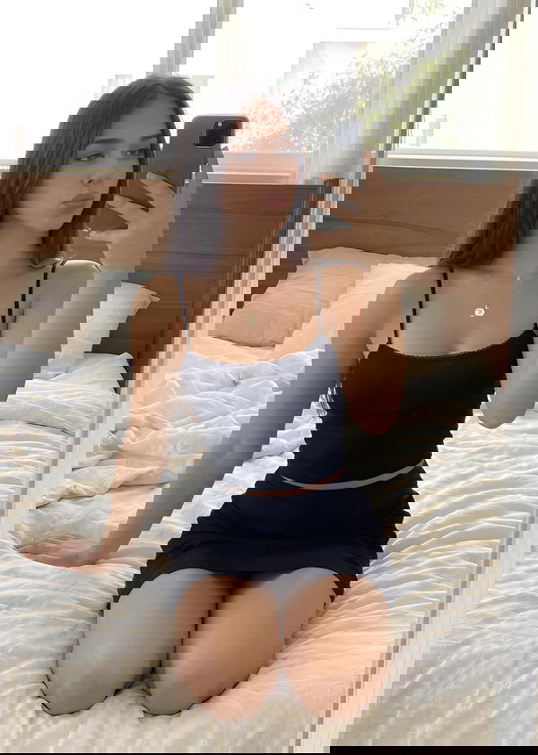 pabove9514, 22 years old from Belgium