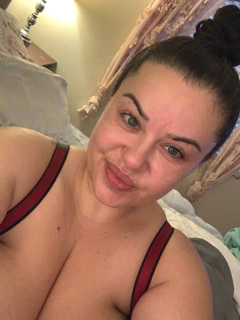 Graham_chalets, 23 years old from United States