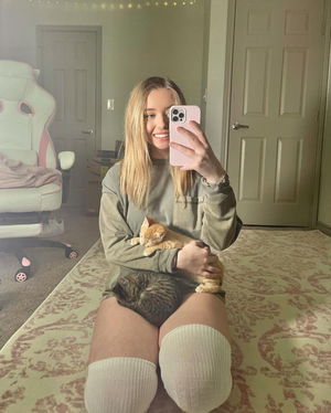 jesi23xzx's Profile Photo