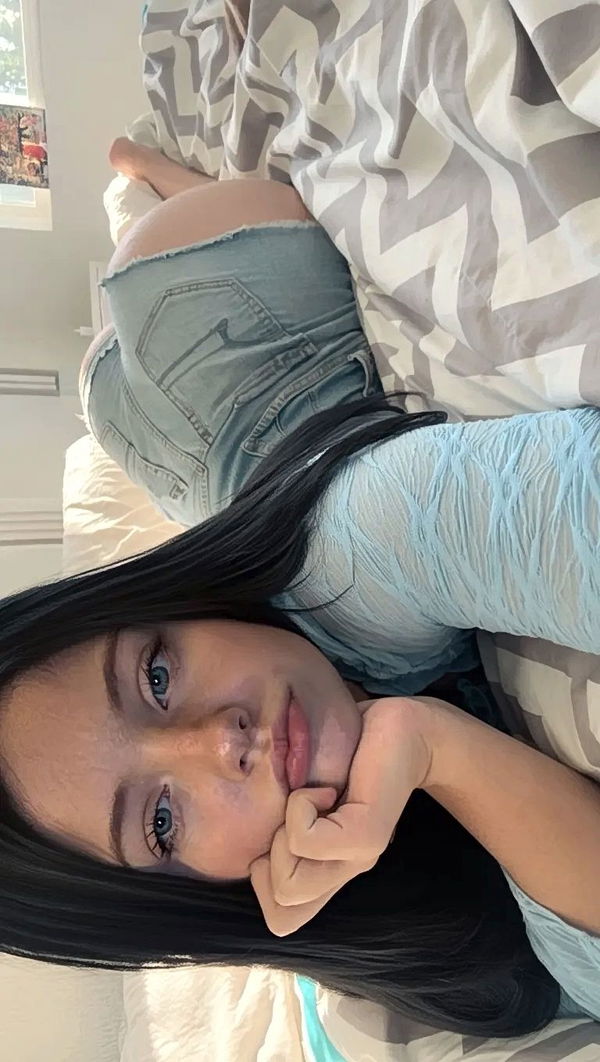 sweetysarah987, 18 years old from United States