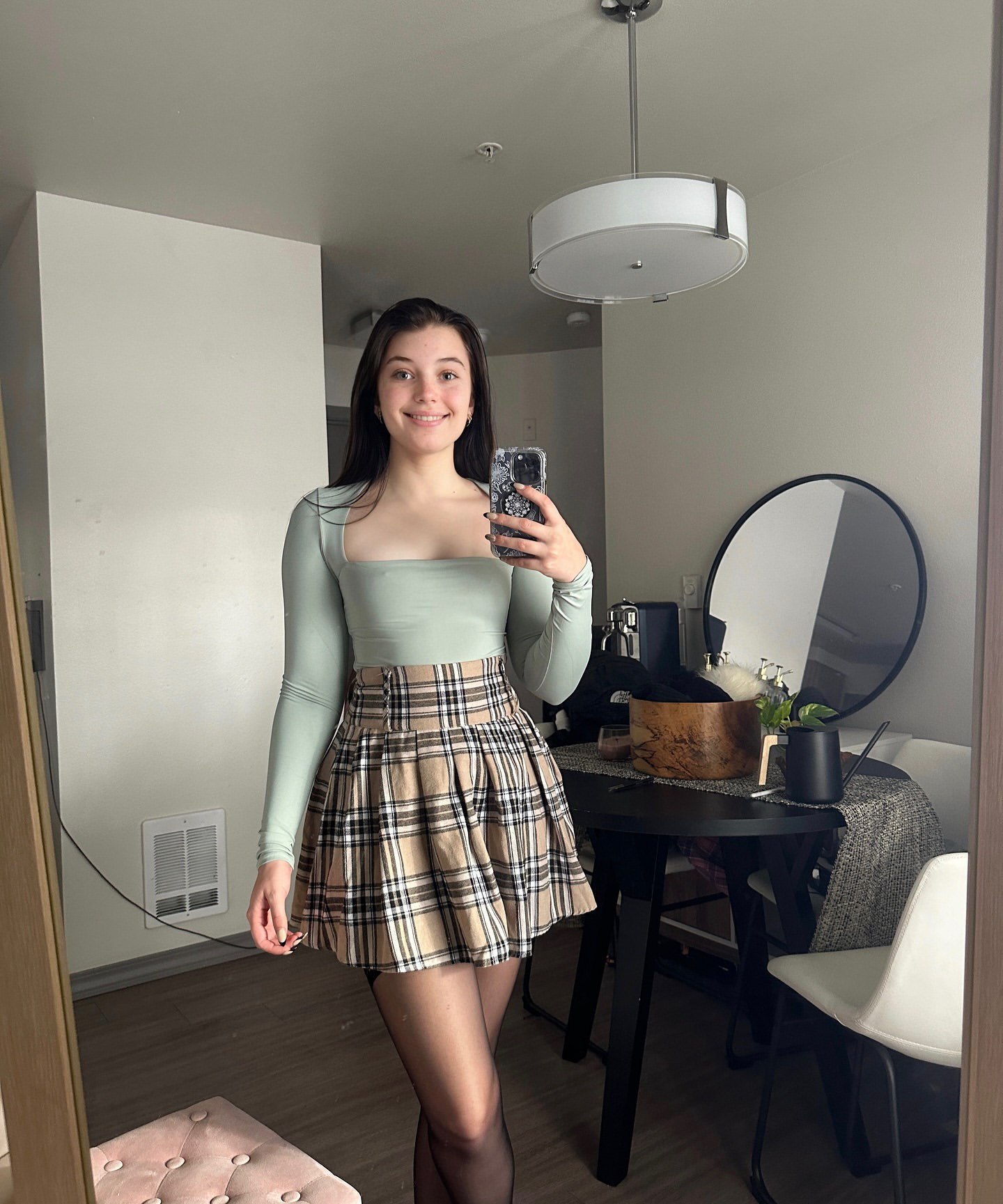 alinaqz3q's Profile Photo